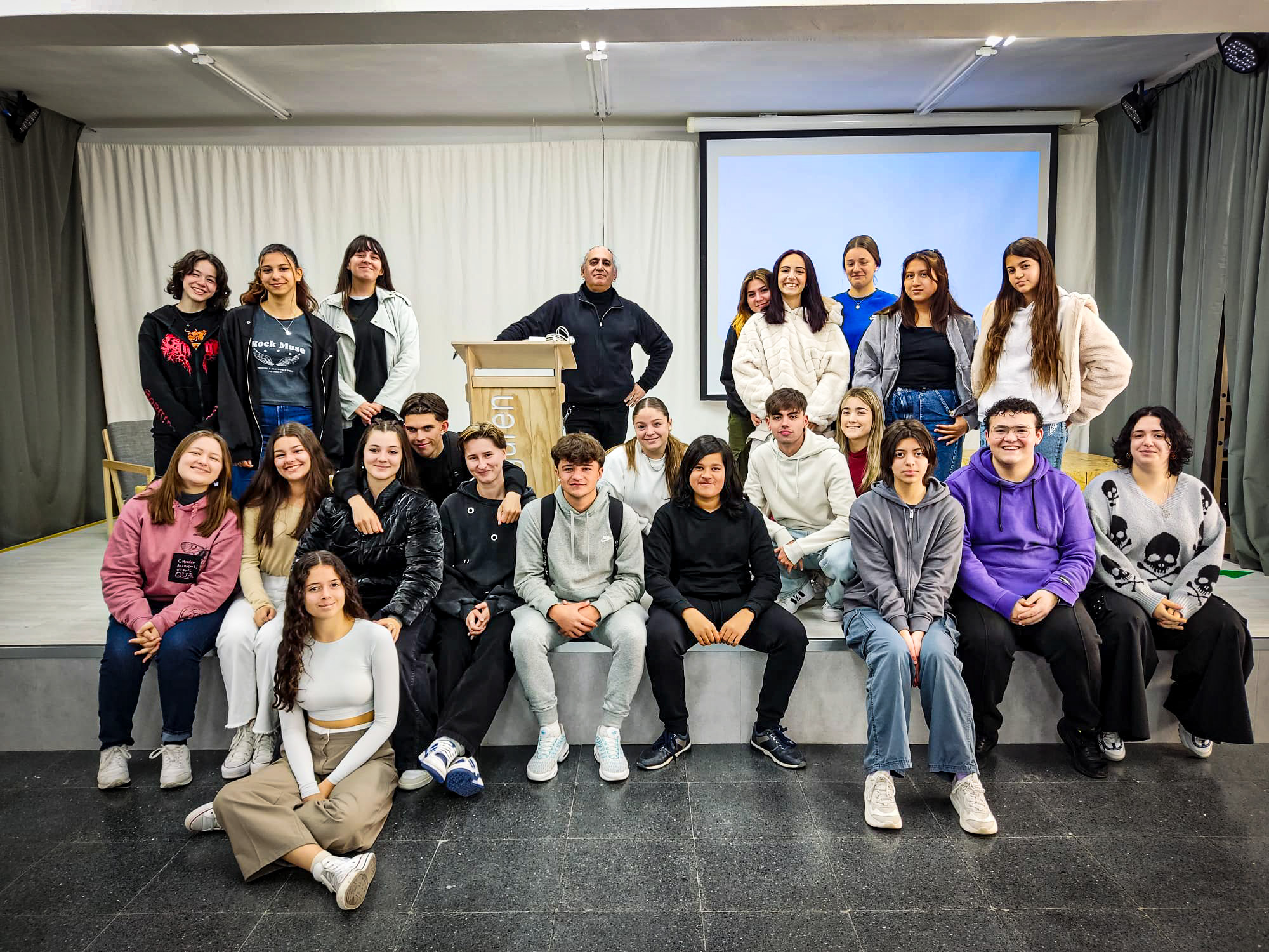 LAS ARTES ESCÉNICAS CONTADAS A ALUMNOS DE BACHILLERATO ARTÍSTICO || PROGRAMA FORMATIVO