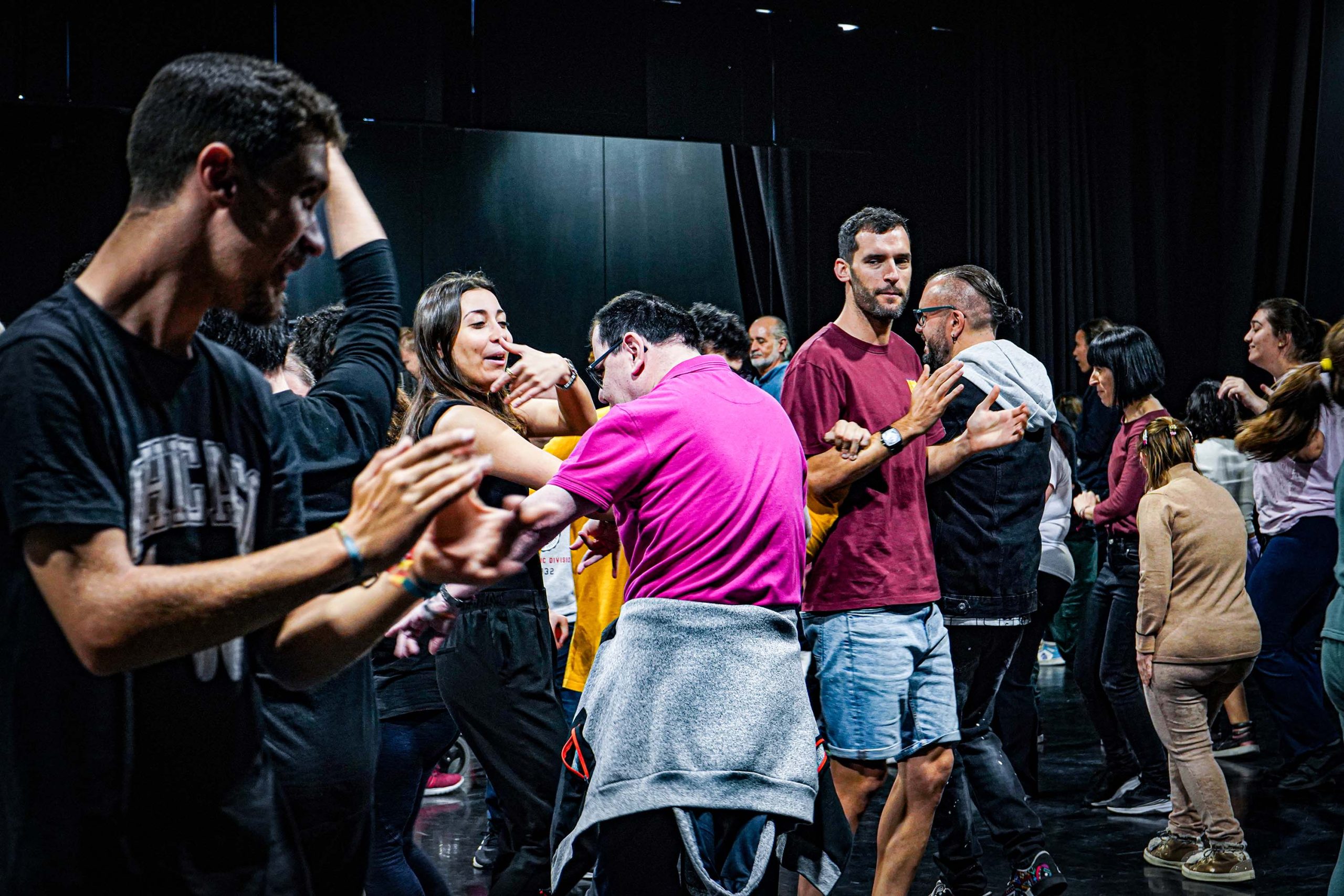 UNIDOS POR LA DANZA. PROGRAMA CONCILIANDO VALORES || OTRA DANZA