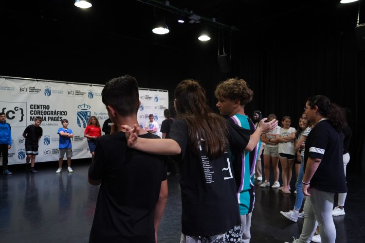 CONVOCATORIA 2025 TALLERES INFANTILES || PROGRAMA «EL BAILE CONTADO A LOS NIÑOS»